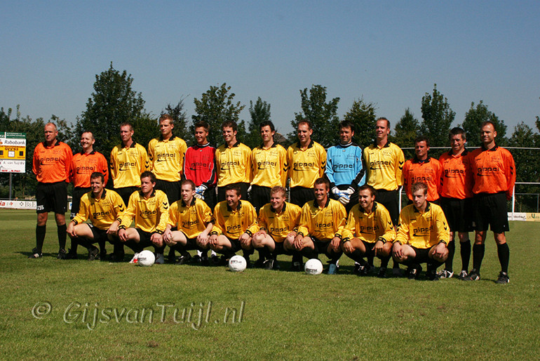 IMG_5344 1e elftal 2007