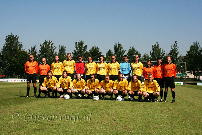 IMG_5348 1e elftal 2007