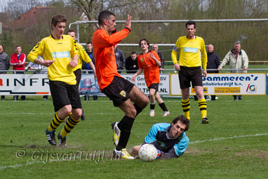 2013_04_27 Lo Sparta'30 1 - GVV'63 1 0-3 KAMPIOEN