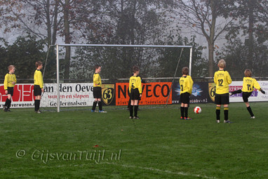 2011_11_19 Lo GVV'63 E2 - SVW E2 5 - 3 KAMPIOEN
