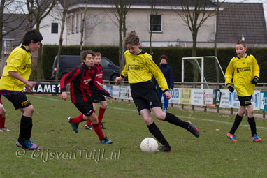 2013_03_16 Lo GVV'63 D1 - Heerewaarden D1 3 - 1