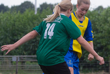 2013_08_31 Lo Kerkwijk D1 - Hedel D2 0 - 2 (Beker)