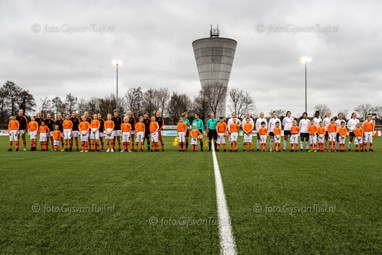 2018_12_07 2x Nederland MO16 - Engeland MO16 4-2