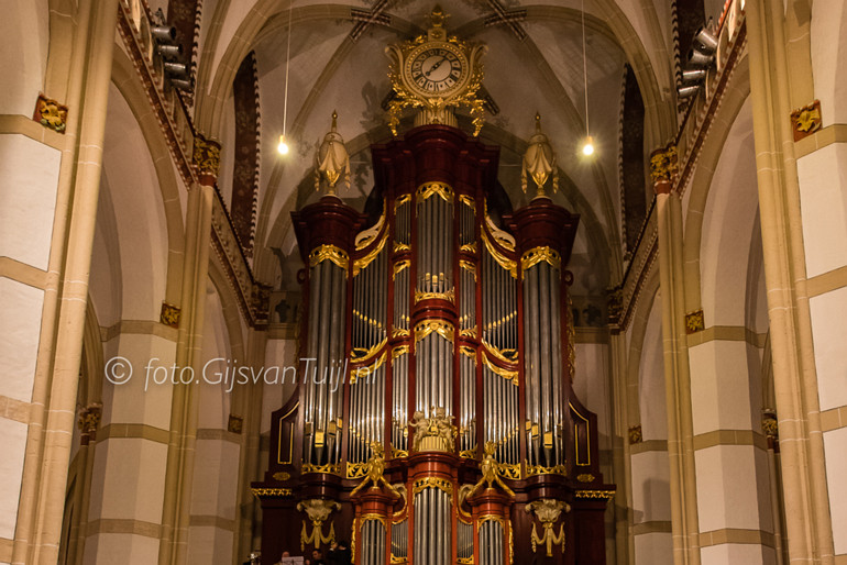 _DX_3744