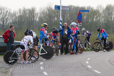 2013_04_22 Lo Tijdrit Zaltbommel Neerijnen