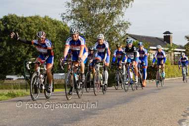 2016_10_01 Lo Toertocht 6 bochten Ammerzoden