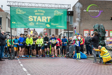 2019_02_10 Start Two River Marath Zaltb